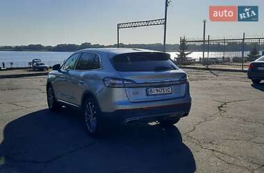 Внедорожник / Кроссовер Lincoln Nautilus 2021 в 