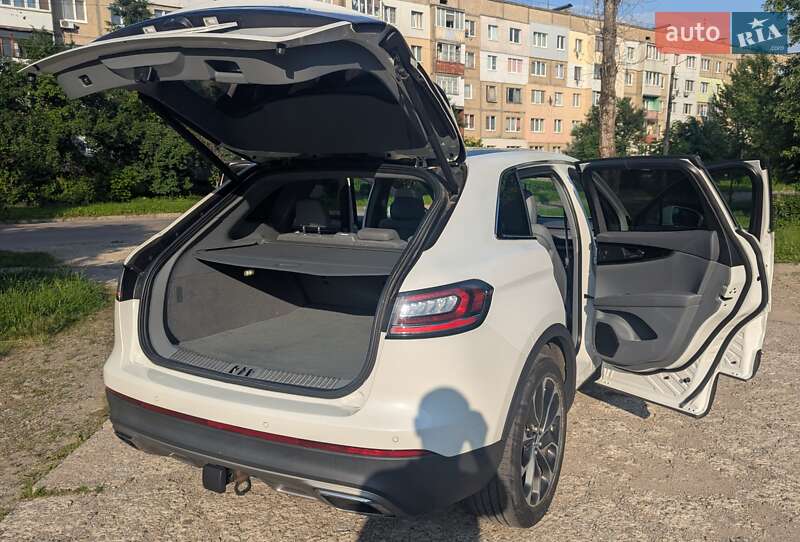 Позашляховик / Кросовер Lincoln Nautilus 2021 в Калуші фото 44 Позашляховик / Кросовер Lincoln Nautilus 2021 в Калуші