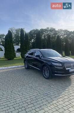 Внедорожник / Кроссовер Lincoln Nautilus 2021 в 