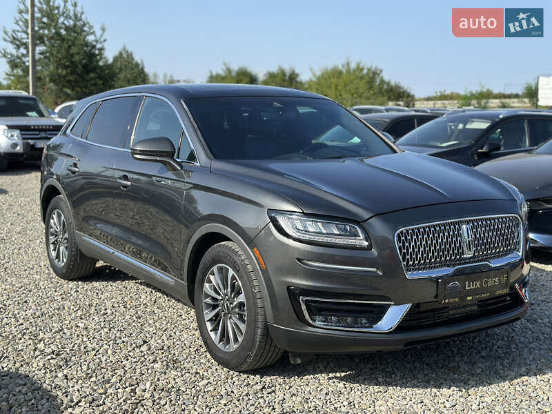 Lincoln Nautilus 2019