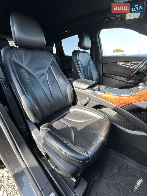 Позашляховик / Кросовер Lincoln Nautilus 2019 в Івано-Франківську