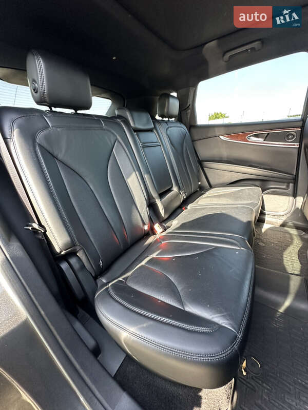 Позашляховик / Кросовер Lincoln Nautilus 2019 в Івано-Франківську