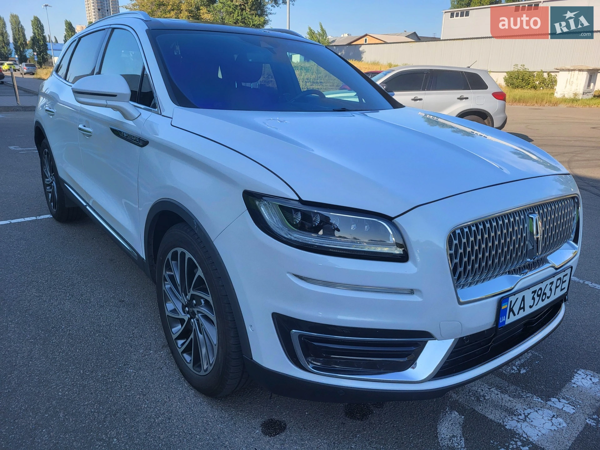 2019 Lincoln Nautilus - мініатюра 2