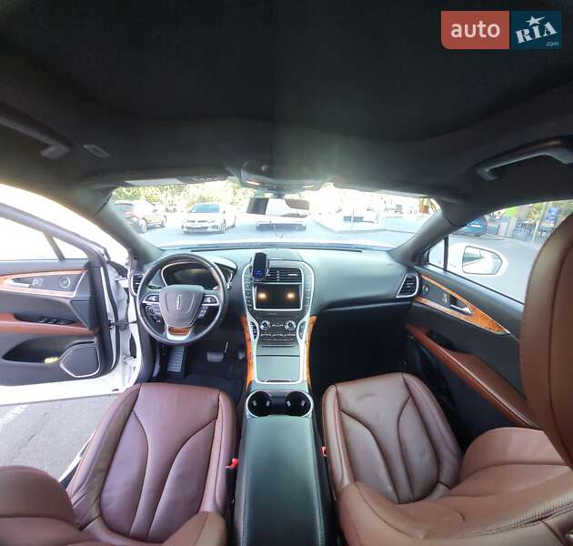 Внедорожник / Кроссовер Lincoln Nautilus 2019 в Киеве