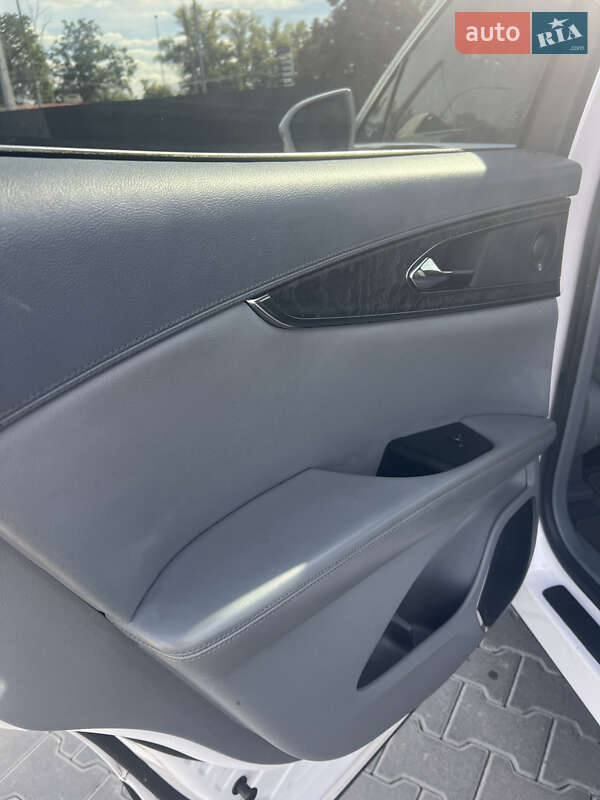 Внедорожник / Кроссовер Lincoln Nautilus 2018 в Киеве