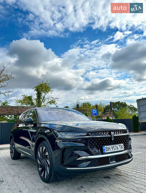 Позашляховик / Кросовер Lincoln Nautilus 2024 в Одесі