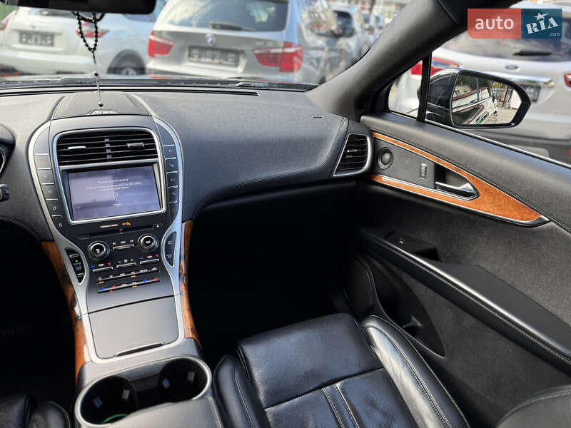 Внедорожник / Кроссовер Lincoln Nautilus 2019 в Одессе