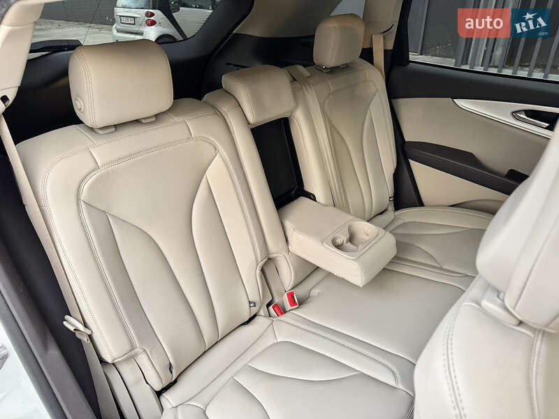 Внедорожник / Кроссовер Lincoln Nautilus 2020 в Киеве фото 34 Внедорожник / Кроссовер Lincoln Nautilus 2020 в Киеве