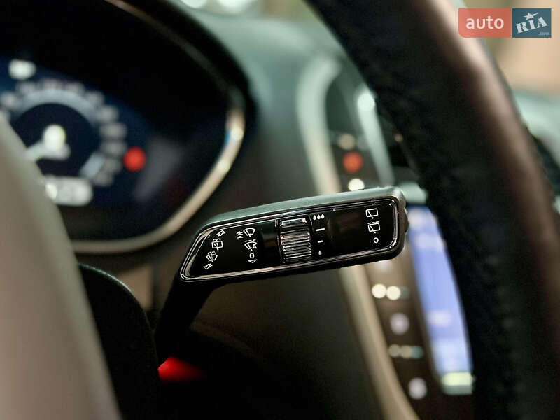 Позашляховик / Кросовер Lincoln Nautilus 2020 в Києві