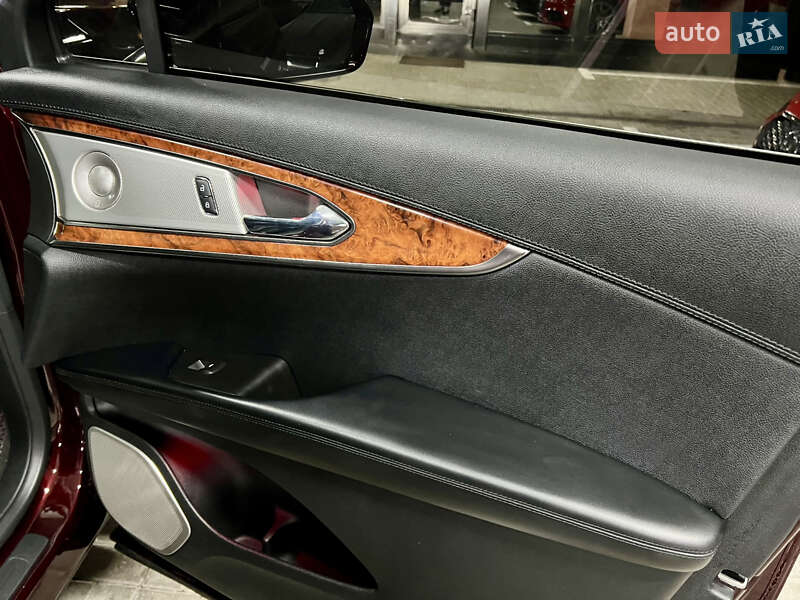 Позашляховик / Кросовер Lincoln Nautilus 2020 в Києві