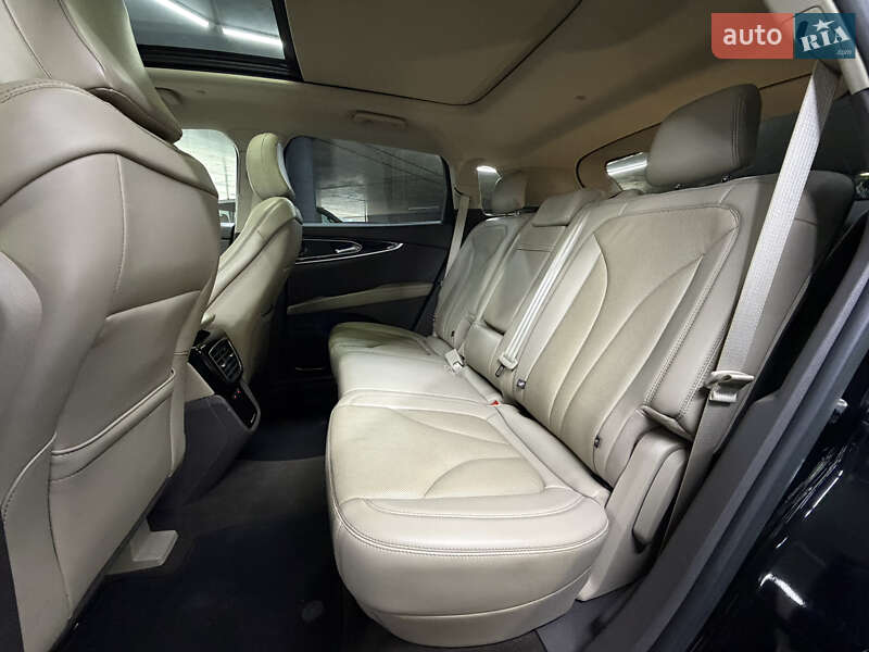 Позашляховик / Кросовер Lincoln Nautilus 2021 в Одесі фото 22 Позашляховик / Кросовер Lincoln Nautilus 2021 в Одесі
