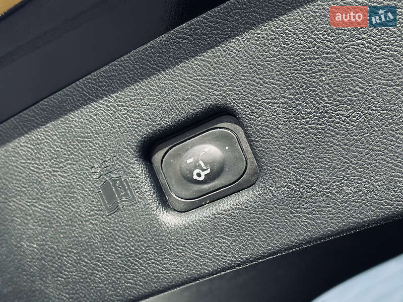 Внедорожник / Кроссовер Lincoln Nautilus 2020 в Кременчуге фото 54 Внедорожник / Кроссовер Lincoln Nautilus 2020 в Кременчуге