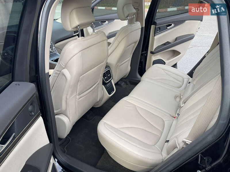 Позашляховик / Кросовер Lincoln Nautilus 2019 в Харкові фото 13 Позашляховик / Кросовер Lincoln Nautilus 2019 в Харкові