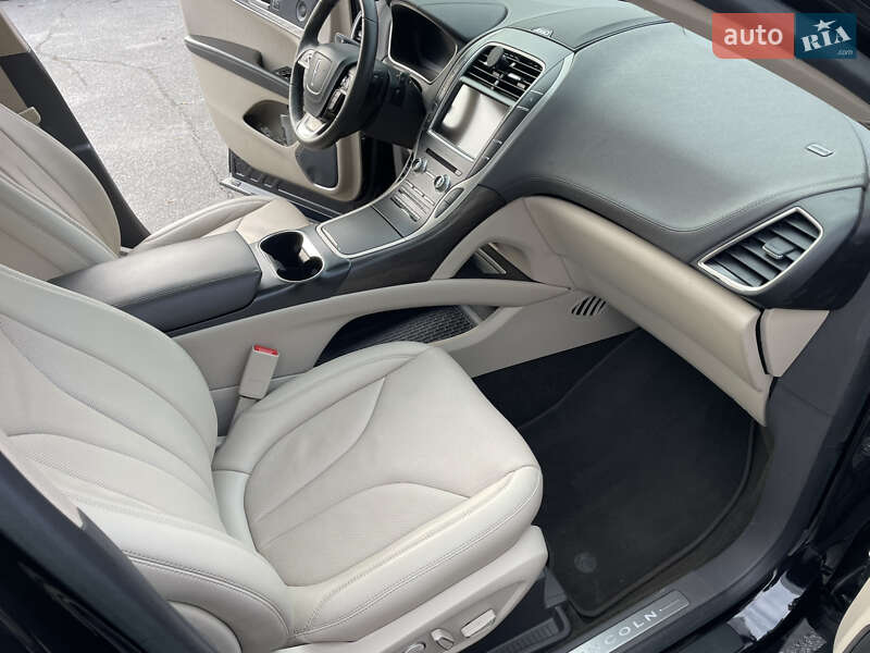 Позашляховик / Кросовер Lincoln Nautilus 2019 в Харкові фото 17 Позашляховик / Кросовер Lincoln Nautilus 2019 в Харкові
