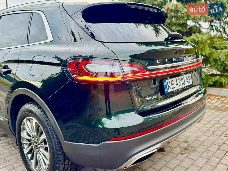 Позашляховик / Кросовер Lincoln Nautilus 2021 в Дніпрі
