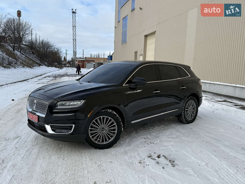 Позашляховик / Кросовер Lincoln Nautilus 2020 в Полтаві фото 3 Позашляховик / Кросовер Lincoln Nautilus 2020 в Полтаві