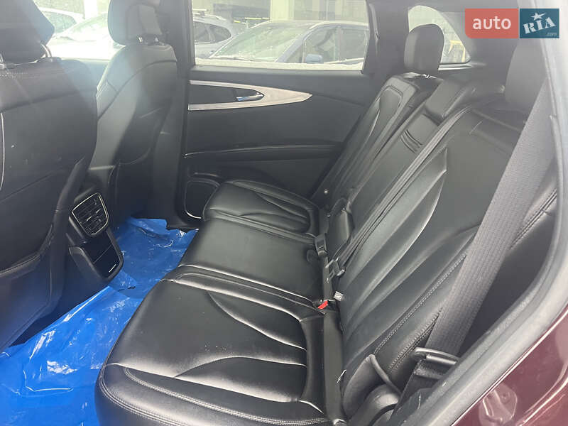 Внедорожник / Кроссовер Lincoln Nautilus 2019 в Ровно