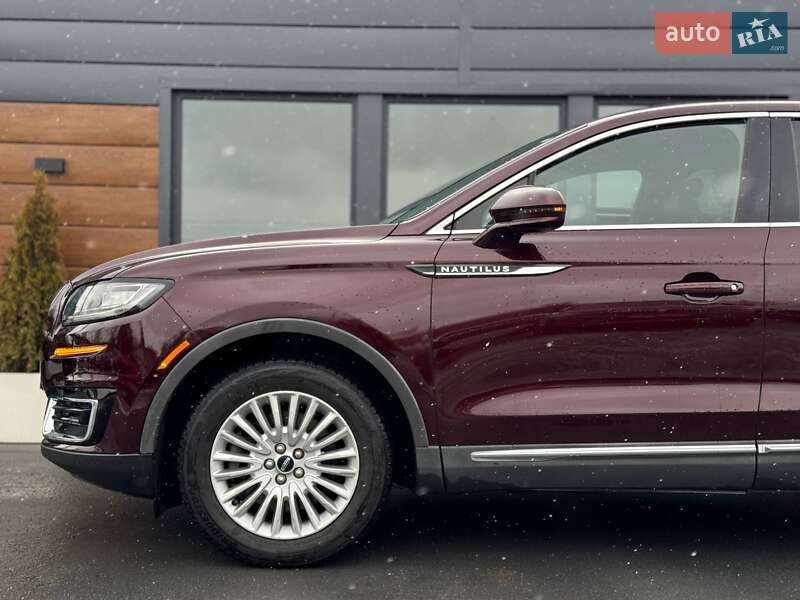 Внедорожник / Кроссовер Lincoln Nautilus 2019 в Ровно