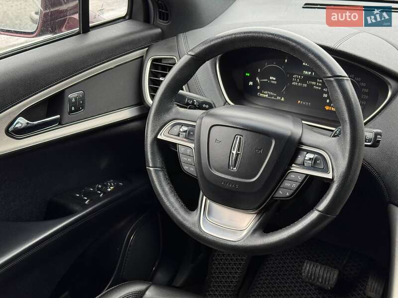 Внедорожник / Кроссовер Lincoln Nautilus 2019 в Ровно