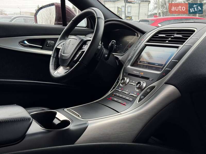 Внедорожник / Кроссовер Lincoln Nautilus 2019 в Ровно