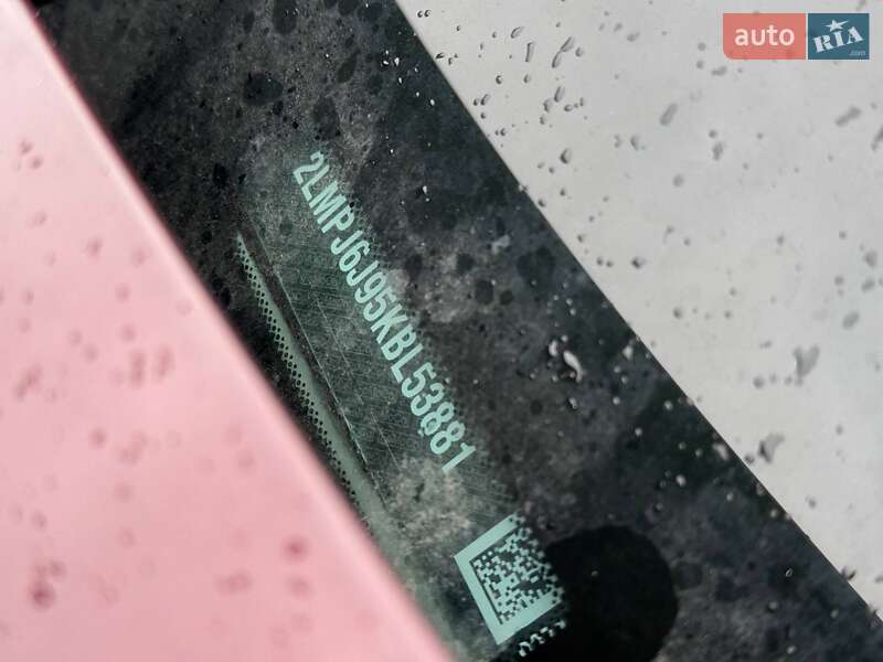 Внедорожник / Кроссовер Lincoln Nautilus 2019 в Ровно