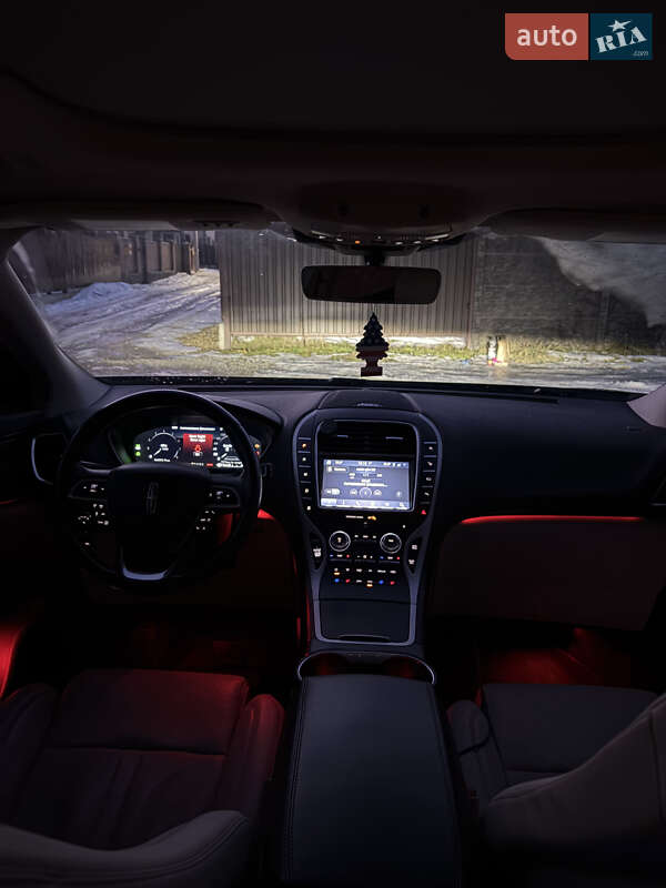 Внедорожник / Кроссовер Lincoln Nautilus 2020 в Виннице