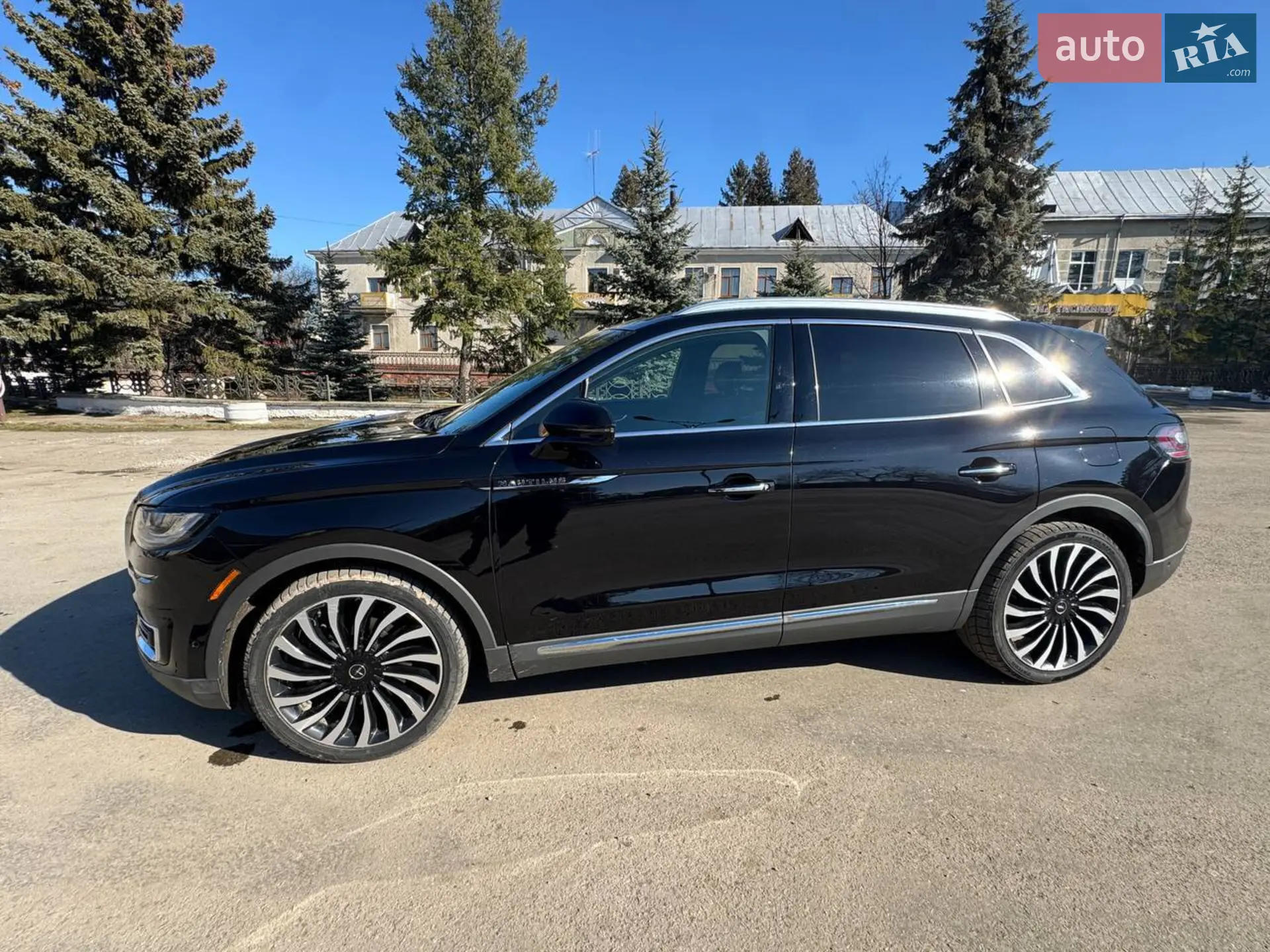 2020 Lincoln Nautilus - мініатюра 47
