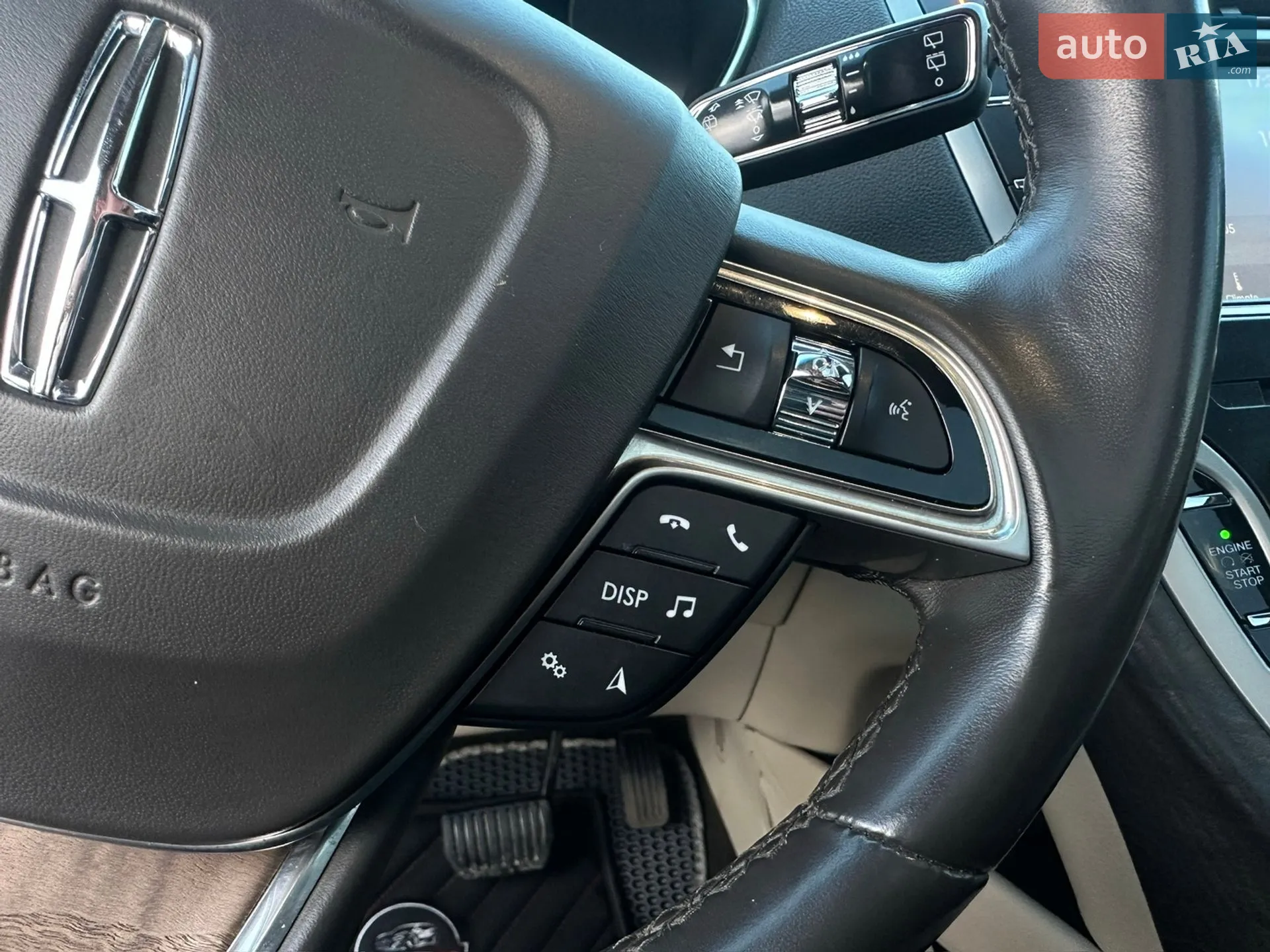 2019 Lincoln Nautilus - мініатюра 22