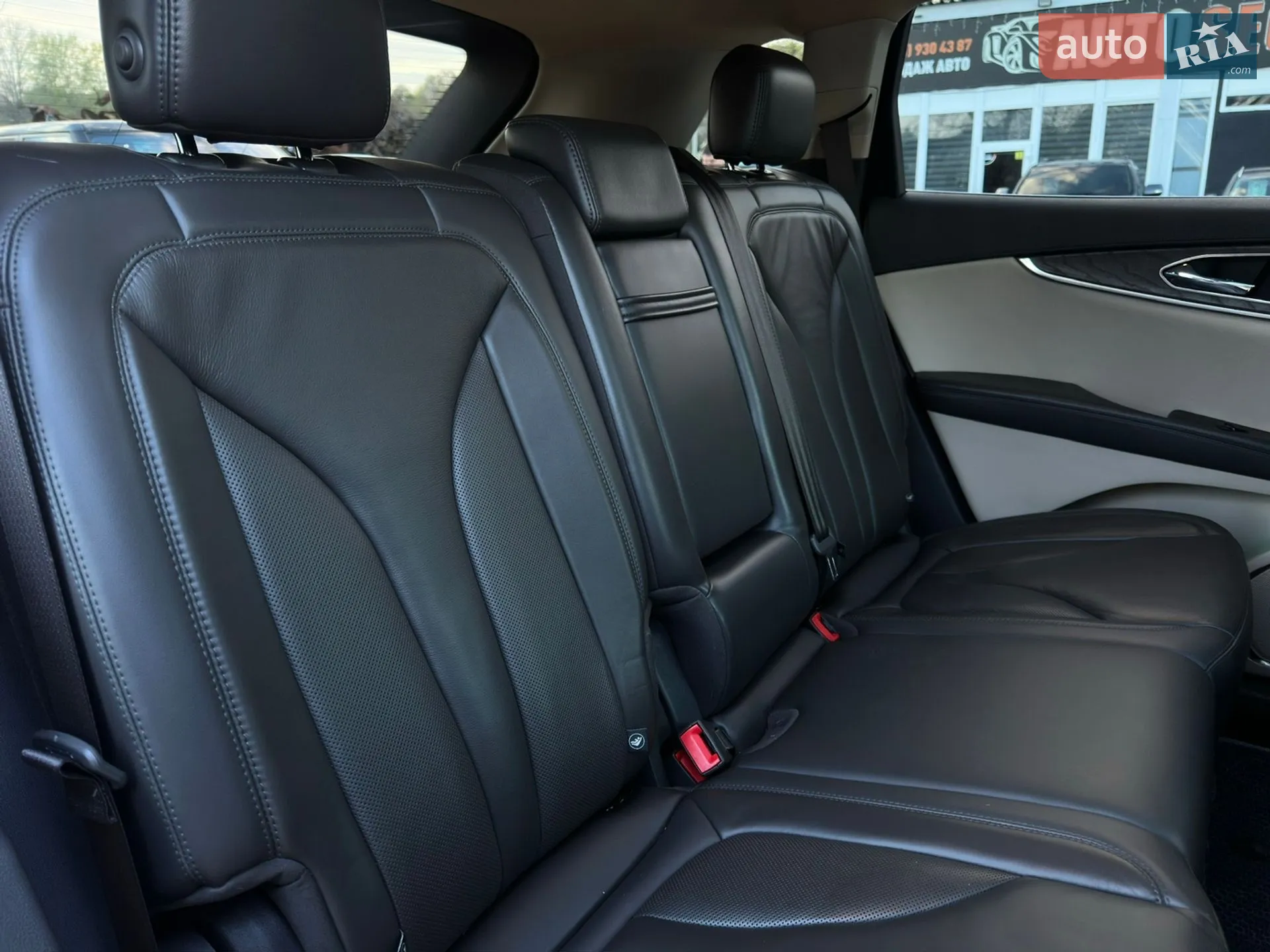 2019 Lincoln Nautilus - мініатюра 35