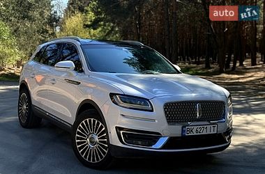 Позашляховик / Кросовер Lincoln Nautilus 2018 в Вараші