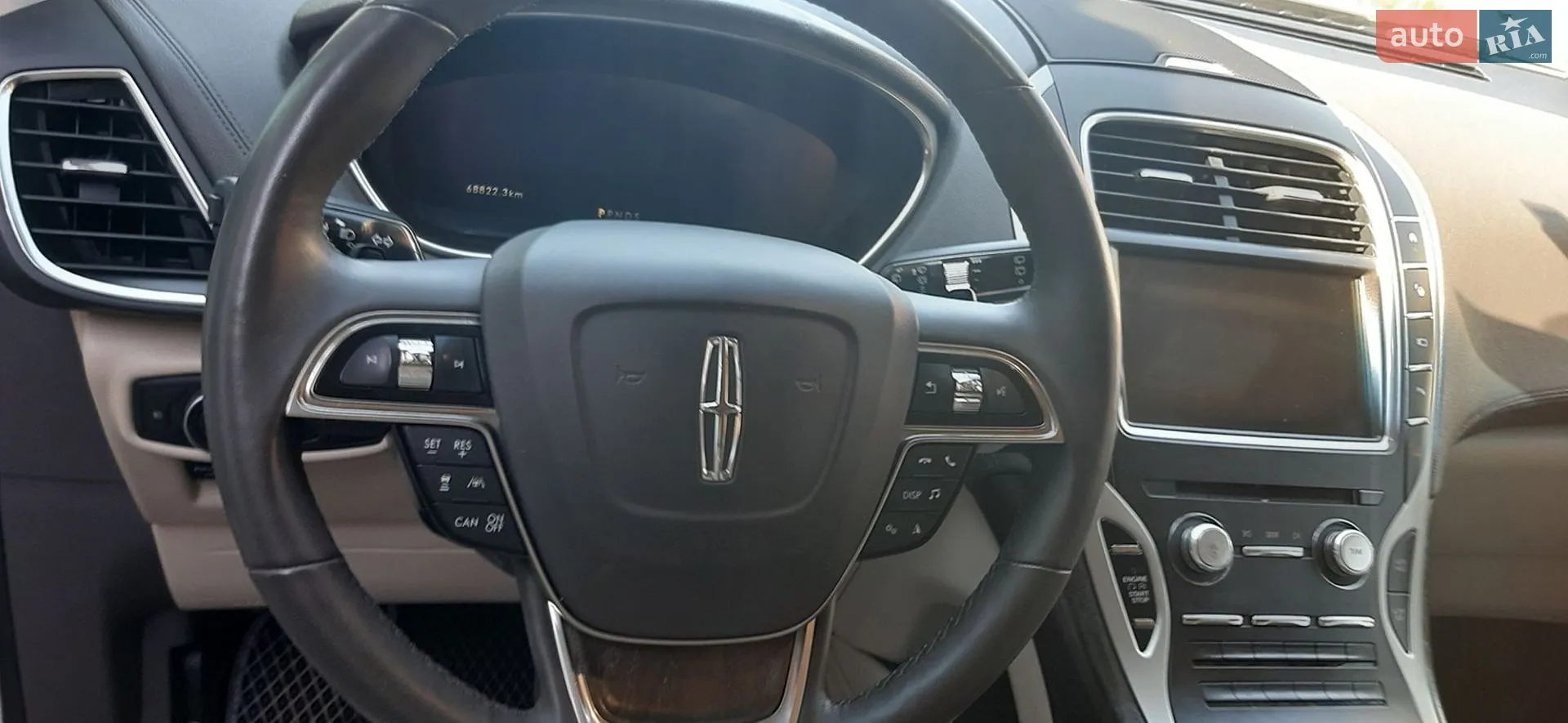 2019 Lincoln Nautilus - мініатюра 4