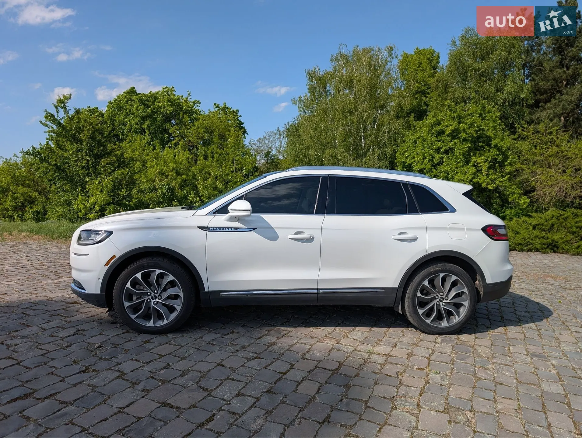 2022 Lincoln Nautilus - мініатюра 5