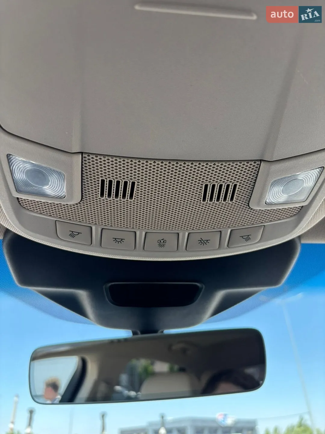 2019 Lincoln Nautilus - мініатюра 16