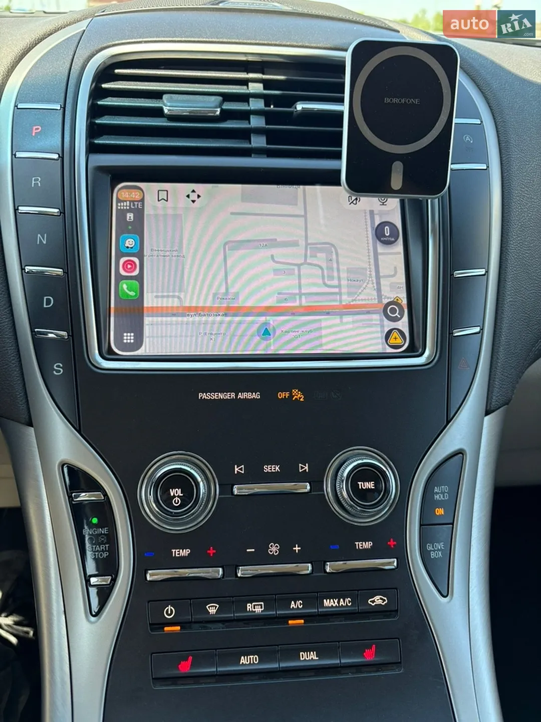 2019 Lincoln Nautilus - мініатюра 18