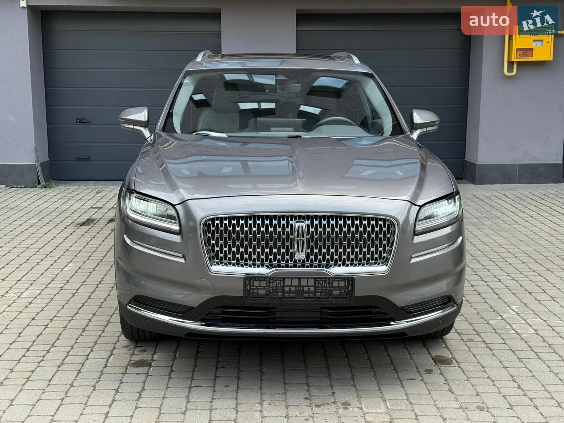 2023 Lincoln Nautilus - мініатюра 3