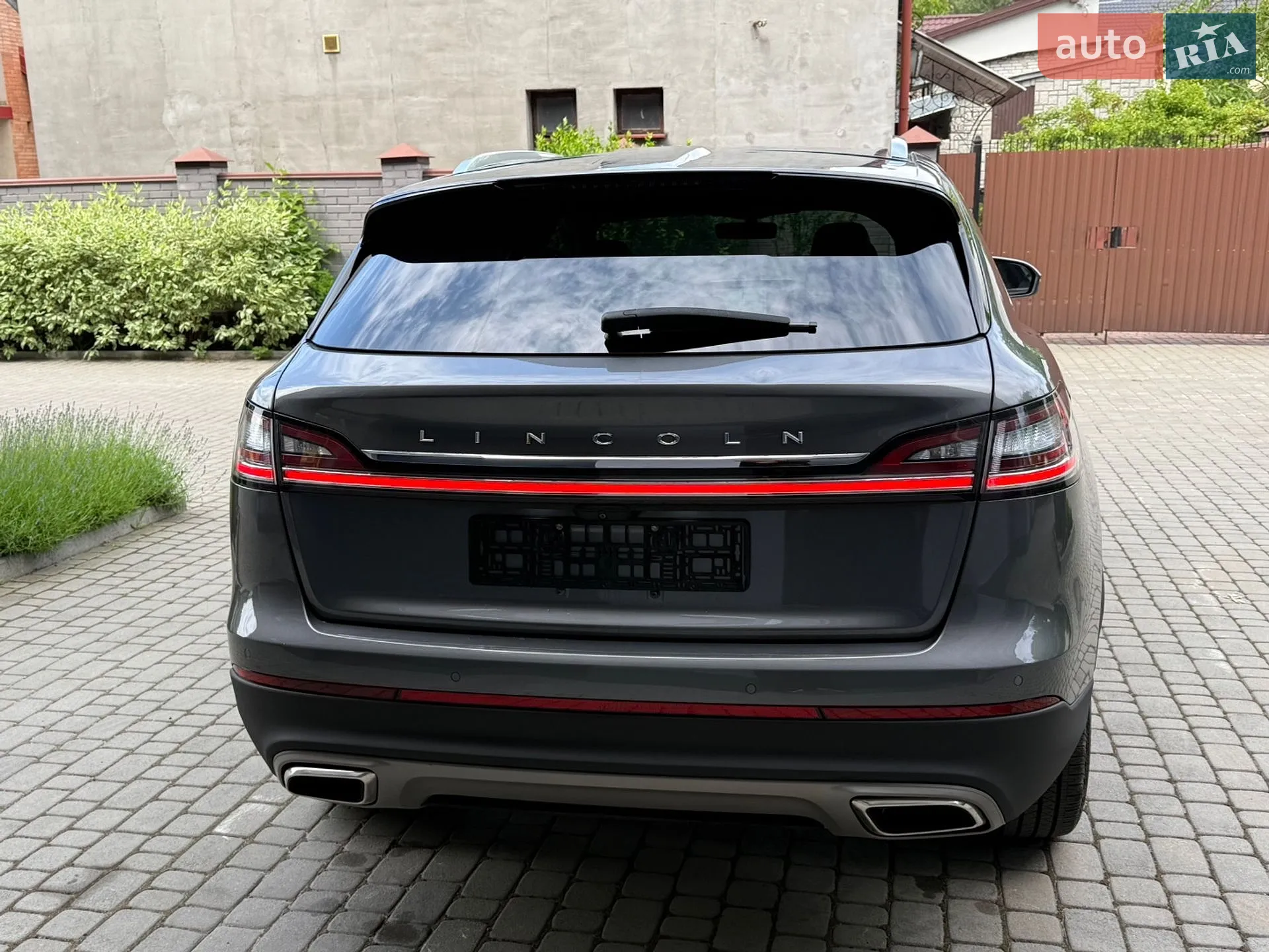 2023 Lincoln Nautilus - мініатюра 5