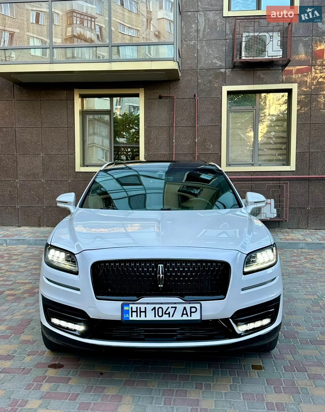 2019 Lincoln Nautilus - мініатюра 15