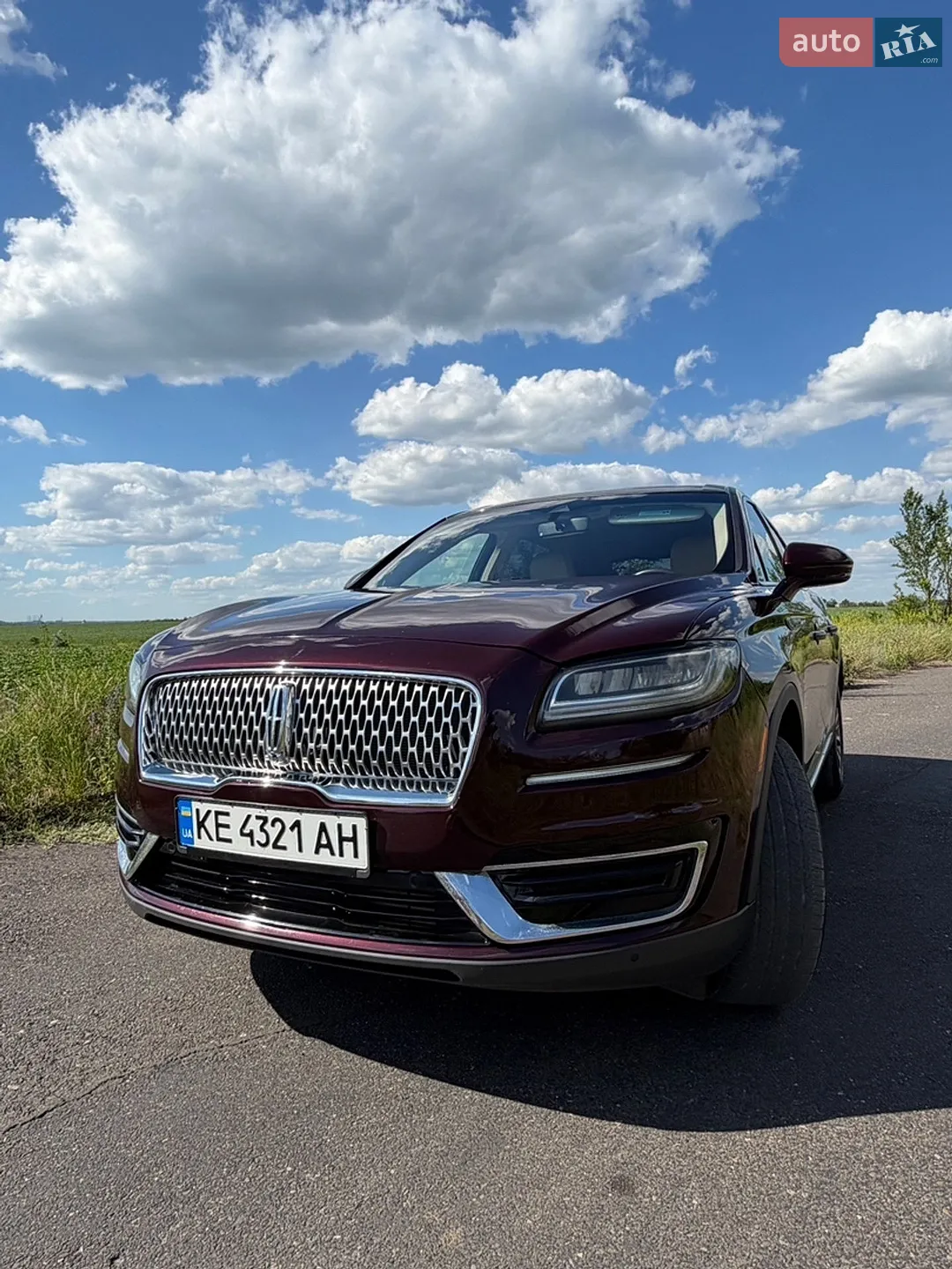 2019 Lincoln Nautilus - мініатюра 8