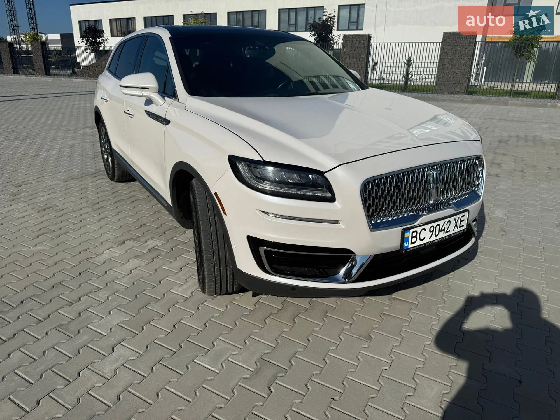 2019 Lincoln Nautilus - мініатюра 3