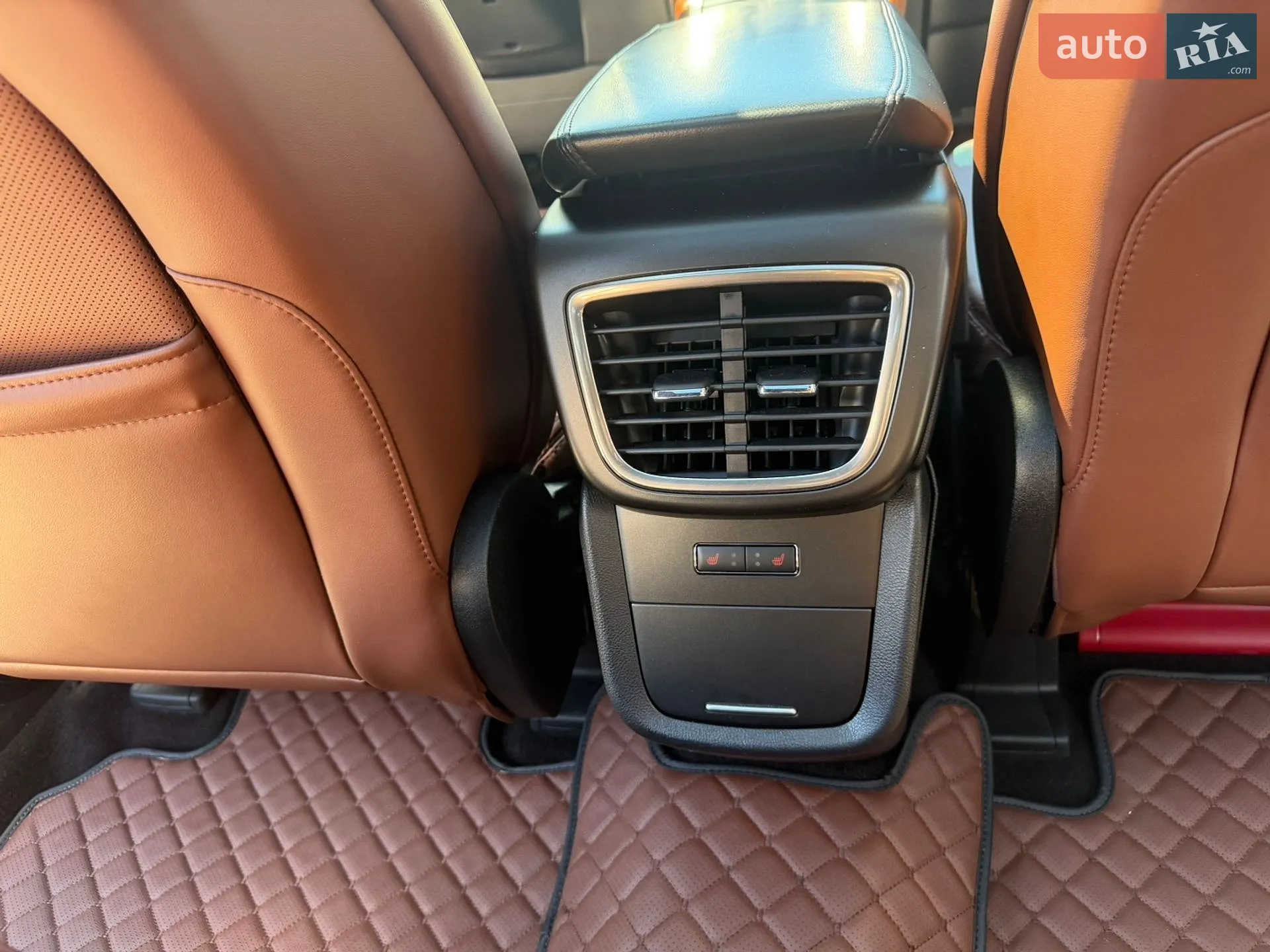 2018 Lincoln Nautilus - мініатюра 28