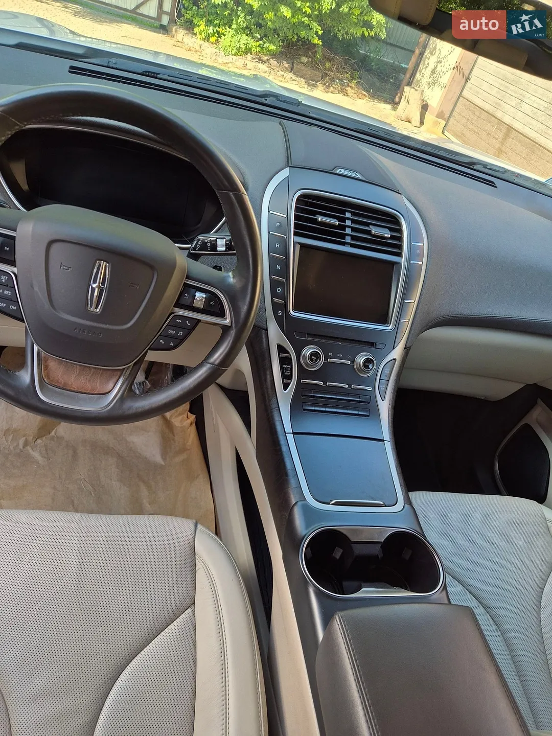 2019 Lincoln Nautilus - мініатюра 9