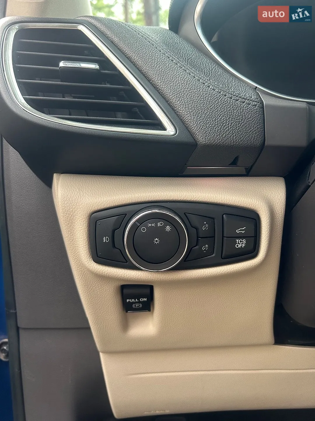 2020 Lincoln Nautilus - мініатюра 18