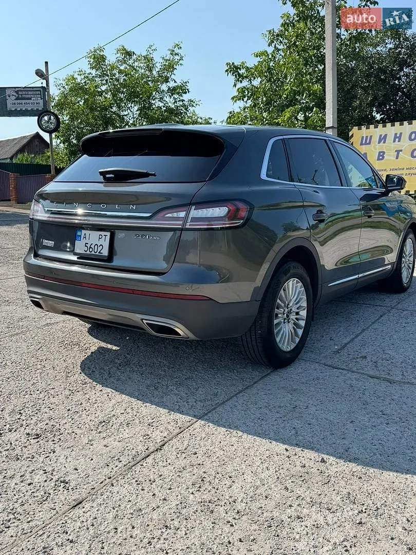 2019 Lincoln Nautilus - мініатюра 16
