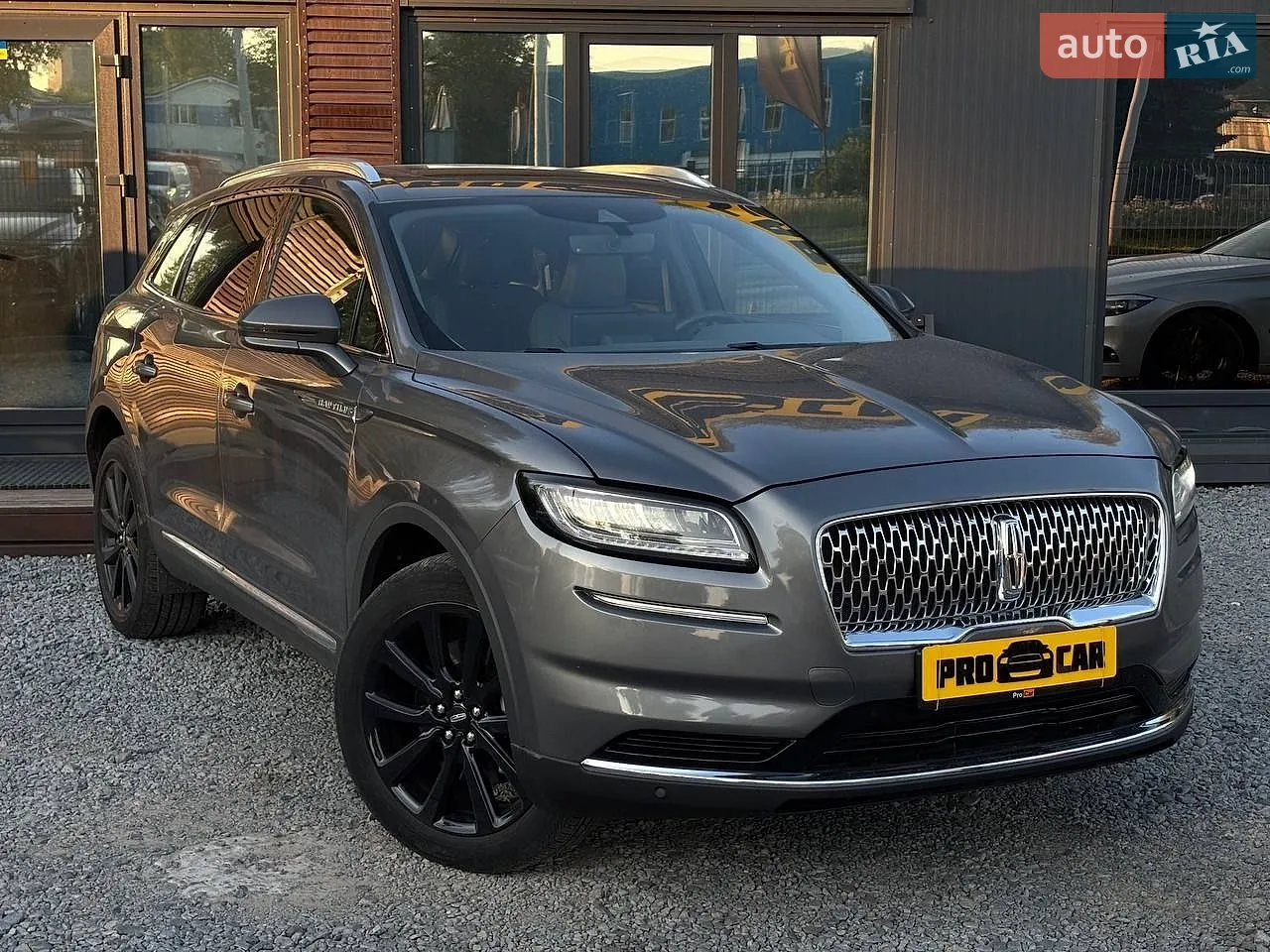 2023 Lincoln Nautilus - мініатюра 2
