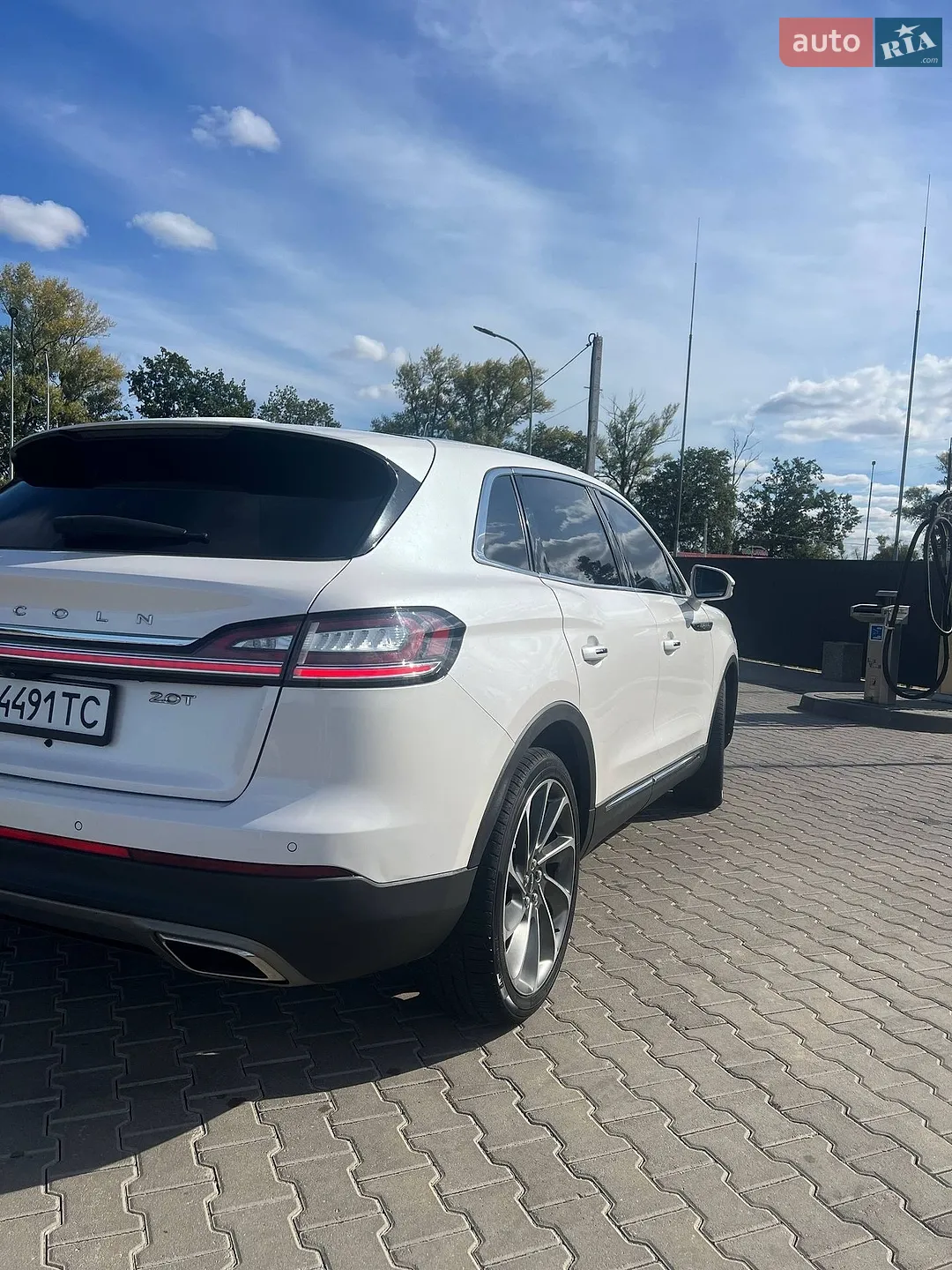 2018 Lincoln Nautilus - мініатюра 3