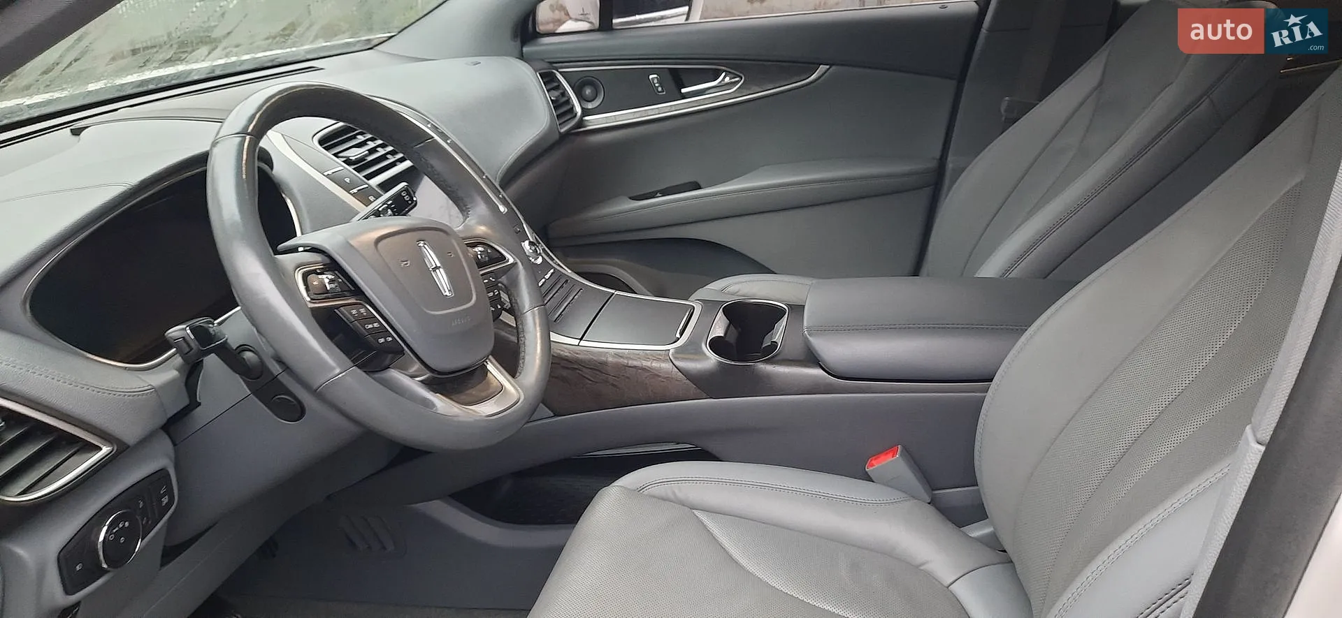 2018 Lincoln Nautilus - мініатюра 9