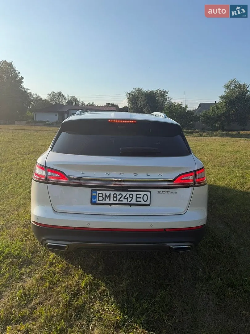 2019 Lincoln Nautilus - мініатюра 13
