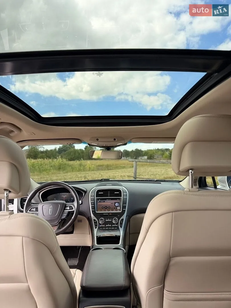 2019 Lincoln Nautilus - мініатюра 21