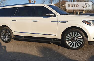 Позашляховик / Кросовер Lincoln Navigator 2019 в 