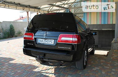 Внедорожник / Кроссовер Lincoln Navigator 2007 в Херсоне